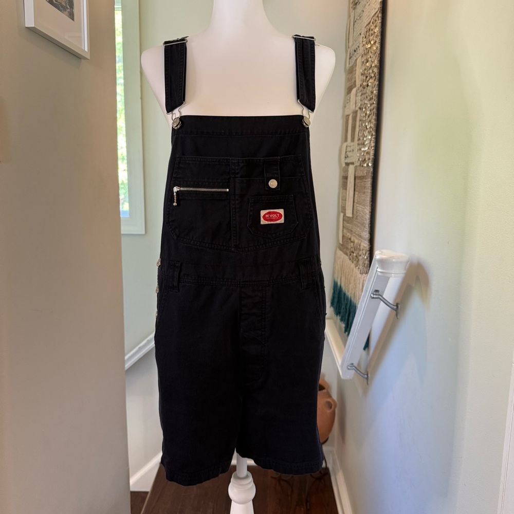 SOLD

Revolt Black Denim Overall Shorts